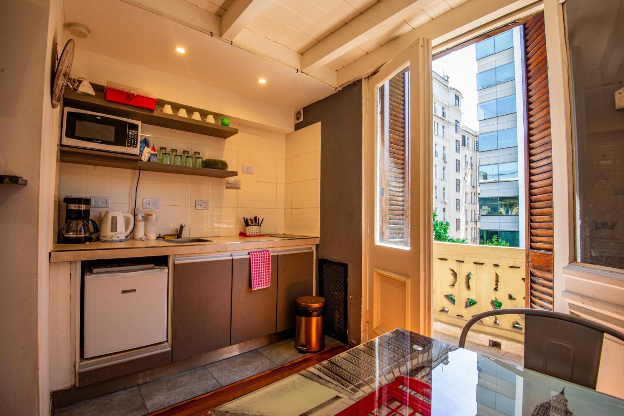 Duplex En Centro Historico Y Turistico Sobre Av. De Mayo Буенос Айрес Екстериор снимка